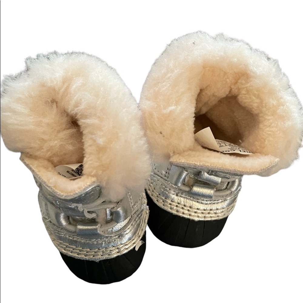 Sorel Fur baby shoes us size 2